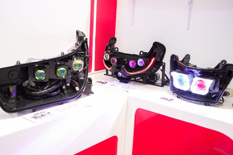 visibilitas, IIMS, Cornering, Teknologi Cornering Light Baru Bantu Pengemudi Mobil Lebih Aman