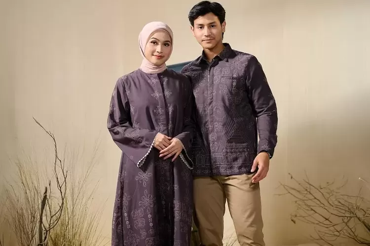 Intip 5 Sarimbit Lebaran 2026 yang Elegan, Harga Mulai Rp 166 Ribu, 1. Azmia dan Aiman by Giyomi, 2. Aluna by Memora Muslim Store, 3. Jejak Teduh by ZM Zaskia Mecca, 4. Ladiva by Ethica, 5. Kembali by Dama Kara