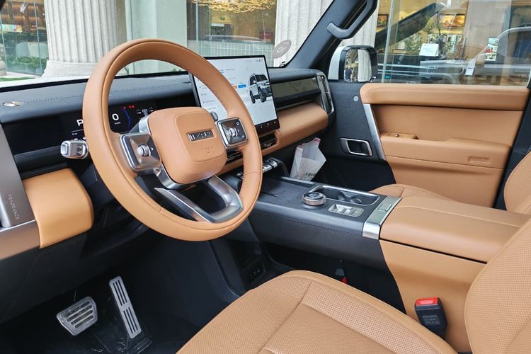 iCar, Impresi Melihat Langsung iCar V27, Perpaduan Klasik dan Modern