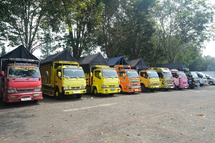 Purbaya Yudhi Sadewa, kredit leasing, Kredit Leasing, penjualan truk, permintaan kendaraan, Penjualan Kendaraan Komersial 2025: Lesu atau Ada Harapan?