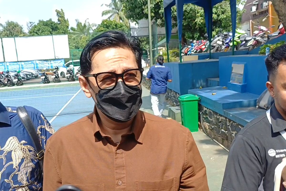 Andre Taulany, Andre Taulany gugat cerai, andre taulany cerai, Erin Wartia Trigina, perceraian andre taulany, Tagihan GoFood Rp 50 Juta Diduga Jadi Alasan Andre Taulany Gugat Cerai Istri, Erin Akhirnya Buka Suara, Tiga Kali Gugatan Cerai Andre Taulany Ditolak Pengadilan, Gugatan Terbaru Andre Taulany Diajukan di PA Jakarta Selatan, Andre Taulany Singgung Sikap Kasar Istri dan Hubungan Tak Harmonis, Erin Wartia Bantah Tuduhan Boros dan Bongkar Isi Hati di Instagram, Perjalanan Panjang Gugatan Cerai Andre Taulany