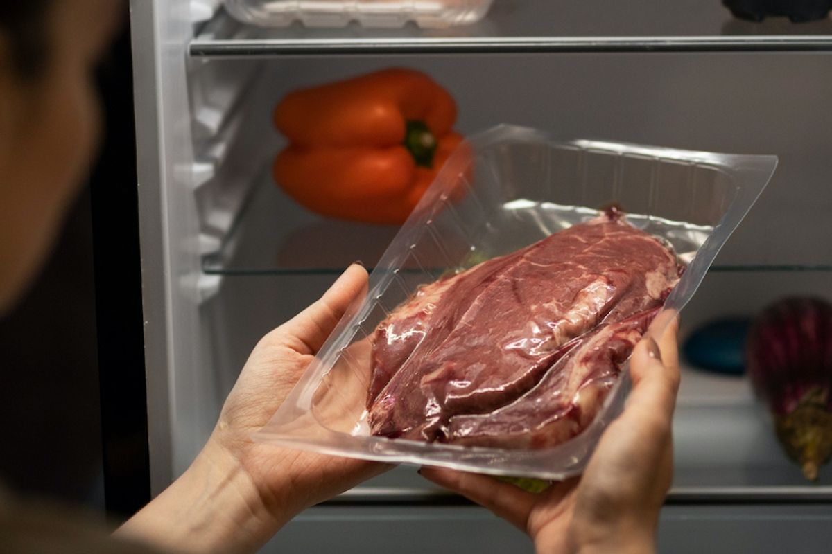 hewan kurban stres, idul adha 2025, kurban 2025, mengapa rasa daging kurban berbeda, tips menjaga kualitas daging kurban, kurban adalah, Rasa Daging Kurban Cenderung Berbeda dari Daging di Pasaran, Ini Kata Dokter Hewan, Perubahan pH pada daging, Pengaruh stres terhadap kualitas daging, 1. Long-term stress, 2. Short-term stress, Pentingnya pemotongan sesuai standar