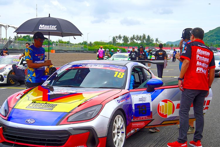 Honda, Master Racing Crew, Honda Bandung Center, Tim Balap Pendatang Baru Tampil Gemilang di Mandalika
