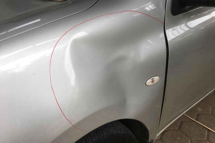 perbaikan penyok mobil, Agung Widiatmoko, Bengkel Auto Motion Car Care, Perbaiki Bodi Mobil dengan PDR, Jangan Tunda Terlalu Lama