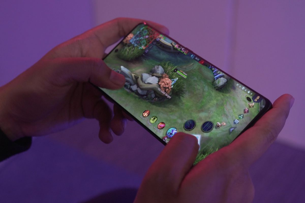 game online, Psikolog Ungkap 4 Faktor yang Menyebabkan Game Online Picu Perilaku Kekerasan Anak, 1. Perkembangan otak remaja (prefrontal cortex), 2. Adiksi dan dopamin, 3. Mekanisme koping yang buruk, 4. Faktor lingkungan dan pola asuh