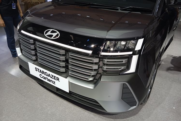 kendaraan serbaguna, GIIAS 2025, Fitur Keselamatan Canggih, Hyundai Stargazer Cartenz, Inovasi Desain dan Fitur di Hyundai Stargazer Cartenz
