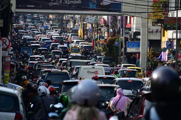 lalu lintas, Libur Lebaran 2026, Arus Lalu Lintas ke Puncak Bogor Naik 50 Persen