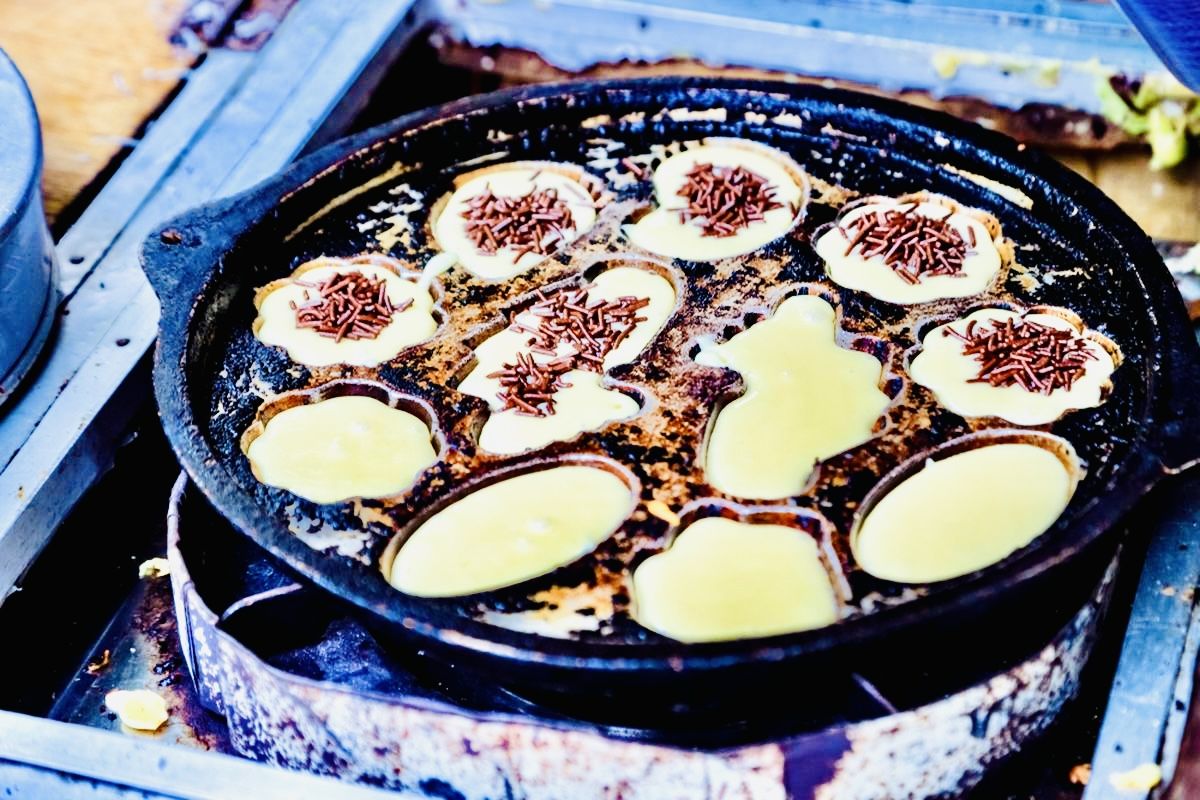 manis, cokelat, Kue cubit, resep, Resep Kue Cubit Tabur Cokelat, Jajanan Legendaris Lembut dan Manis