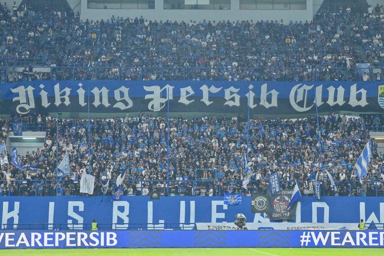 Persib, Komdis PSSI, Barito Putera, Persib Bandung, Persis Solo, Bobotoh, Jelang Pesta Angkat Trofi, Persib Disanksi Komdis PSSI