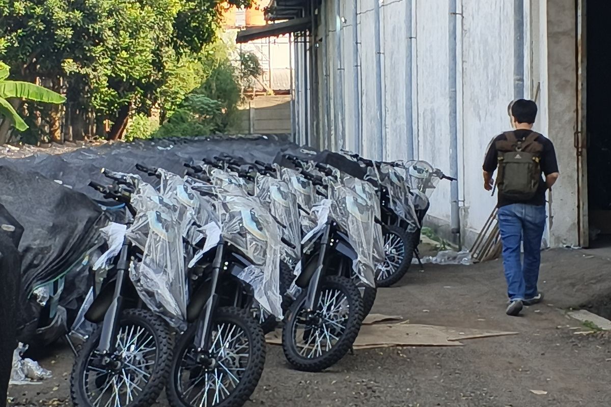 motor listrik, Harga Motor Listrik MBG Tak Wajar, Kejagung Pastikan Adanya Mark Up
