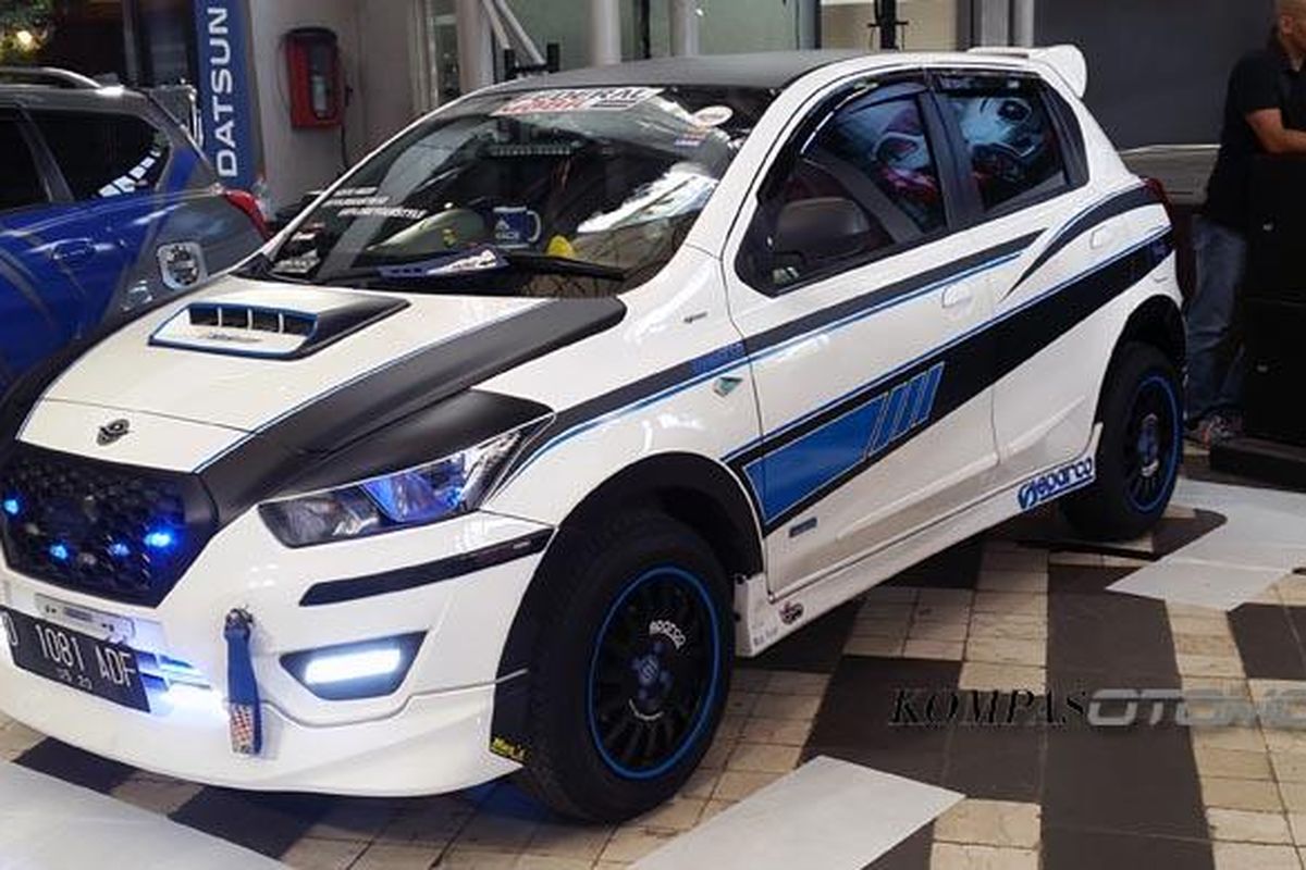 Pelek Mobil, kenyamanan berkendara, ukuran pelek, modifikasi pelek, Mobil Pakai Pelek Besar, Korbankan Kenyamanan