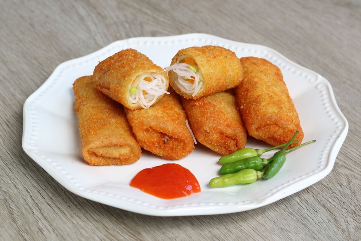 Resep Risol Bihun, resep risol bihun, kulit risol lentur, camilan goreng praktis, risol isi bihun dan wortel, resep kulit risol antisobek, Resep Risol Bihun dan Cara Membuat Kulit Risol Antisobek