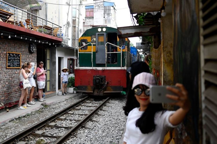 Bali, Destinasi Dunia Paling Direkomendasikan 2026, Bali Masuk 3 Besar, 1. Marrakech, Maroko, 2. Crete, Yunani, 3. Bali, Indonesia, 4. Tokyo, Jepang, 5. Rome, Italia, 6. Sicily, Italia, 7. Lisbon, Portugal, 8. Seville, Spanyol