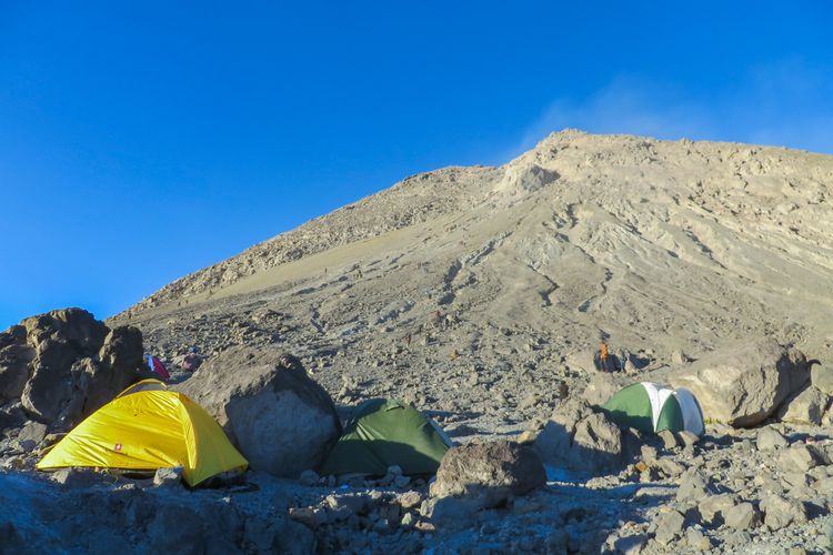 Satu Pendaki Ilegal Gunung Merapi Ditemukan, Satu Lainnya Masih Dicari