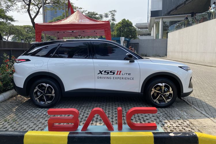 Gabungan Industri Kendaraan Bermotor Indonesia, Gaikindo, BAIC, Gaikindo Jakarta Auto Week, GJAW, BAIC Indonesia, GJAW 2025, Gara-gara Mobil Listrik China, BAIC Sebut X55 II Sulit Terjual