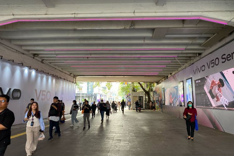 Stasiun LRT Dukuh Atas, tempat wisata sekitar Stasiun LRT Dukuh Atas, Tempat wisata sekitar Stasiun LRT Dukuh Atas, tempat wisata dekat stasiun lrt dukuh atas, stasiun lrt dukuh atas, tempat wisata sekitar stasiun lrt dukuh atas, wisata sekitar stasiun lrt dukuh atas, stasiun lrt dukuh atas dimana, Area Wisata Ramah Pejalan Kaki di Jakarta, 5 Tempat Wisata Sekitar Stasiun LRT Dukuh Atas, Ramah Pejalan Kaki, 1. Taman Dukuh Atas , 2. Terowongan Kendal, 3. Taman Sumenep, 4. Taman Menteng, 5. Bundaran HI