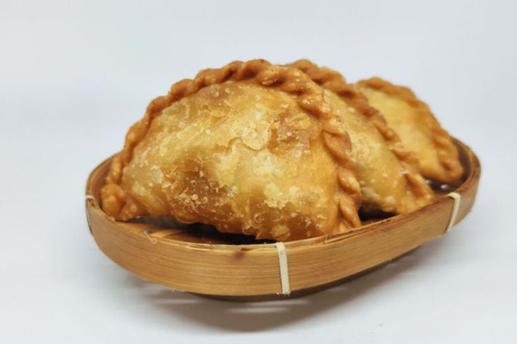 resep kulit pastel, kulit pastel, kulit pastel renyah, kulit pastel renyah tahan lama, kulit pastel bergelembung, membuat kulit pastel, Cara Membuat Kulit Pastel Renyah Walau Sudah Dingin, Ini Tips Agar Bergelembung!