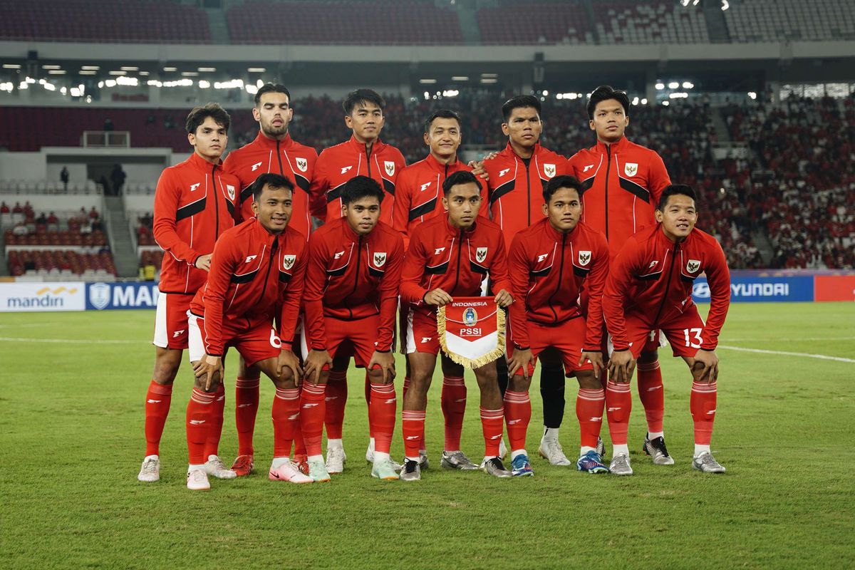 Indonesia, ASEAN U23 Championship 2025, Malaysia, Kadek Arel Priyatna, Timnas U23 Indonesia, Lolos ke Semifinal, Kadek Arel Ajak Tim Fokus dan Berjuang Lebih Keras