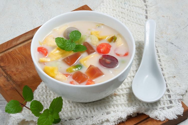 es buah creamy, 5 Ide Es Buah Creamy untuk Menu Buka Puasa, Segarkan Dahaga, 1. Es Buah Sultan, 2. Es Buah Hongkong Ximilu, 3. Es Teler Creamy, 4. Es Buah Jelly, 5. Es Buah Naga