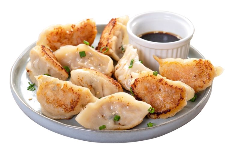 batagor, gyoza, Ulik Seputar Camilan Terenak di Dunia, Ada Batagor di Top 5, Guotie, Dumpling Renyah dari China, Hamamatsu Gyoza, Versi Gyoza dengan Teknik Unik, Roti Canai, Camilan Berlapis dari Asia Tenggara, Batagor Indonesia Kalahkan Gyoza Jepang, Kepta Duona, Roti Goreng dari Lithuania, Karantika, Kudapan Lembut dari Afrika Utara, Gyoza Jepang, Camilan Klasik yang Tetap Digemari