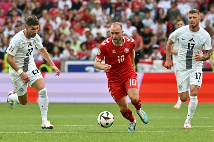 Manchester United, Liga Inggris, Bundesliga, Man United, Wolfsburg, Timnas Denmark, christian eriksen, Bebas Transfer, kontrak eriksen, Usai Menganggur Sejak Tinggalkan Man United, Christian Eriksen Akhirnya Temukan Klub Baru