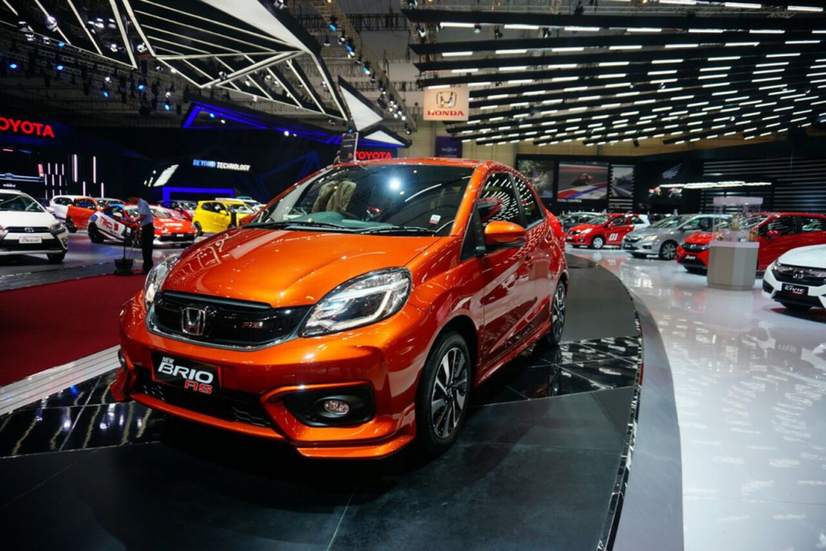 mobil bekas, mobil, Honda, Cek Harga Brio RS Bekas