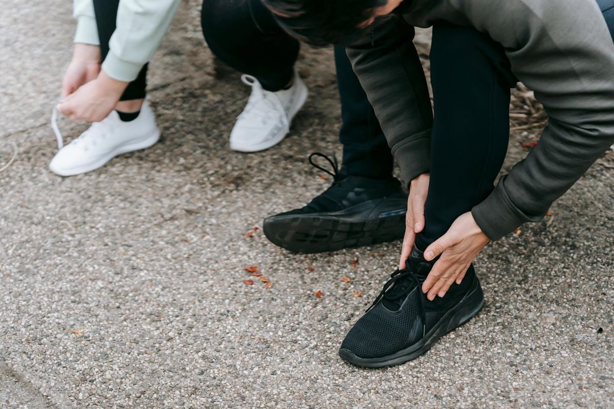 mahasiswa, mahasiswa aktif, sepatu, The Grey Notes, grey days, the grey notes, Tips Memilih Sepatu untuk Kuliah, sepatu untuk kuliah, 3 Tips Memilih Sepatu untuk Kuliah, Cocok Buat Mahasiswa Aktif