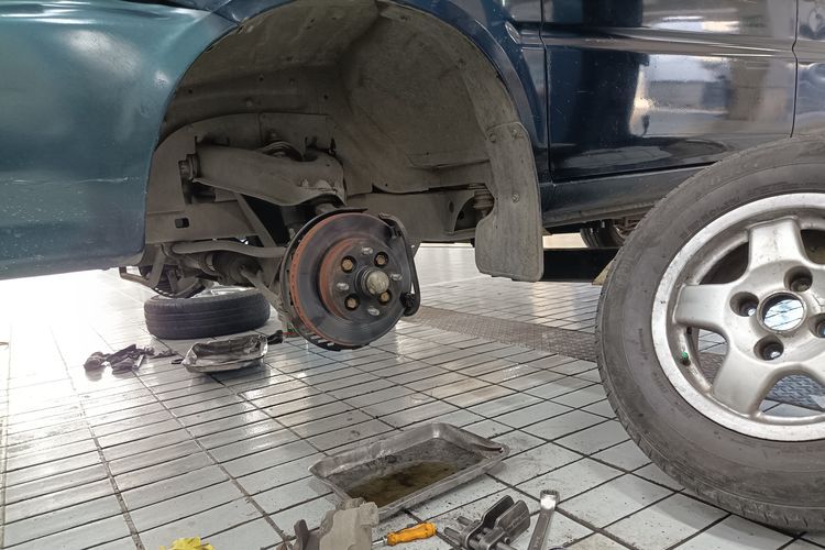 penyebab, rem blong, Rem Mobil Blong, Biasanya Diawali dengan Tanda Ini