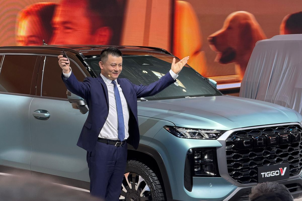 SUV keluarga multifungsi, Chery Tiggo V: SUV, MPV, Pikap dalam 1 Mobil, Solusi Keluarga Modern
