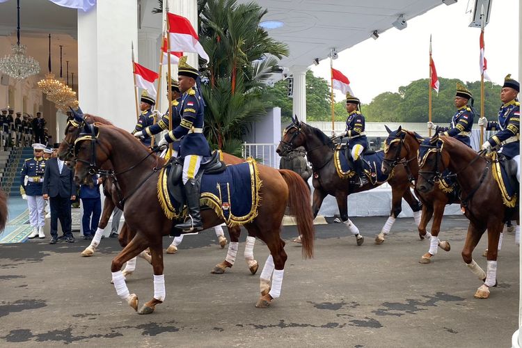 Sri Mulyani, Kemenhan, Menteri Keuangan, bebas PPN, bebas pajak, kuda kavaleri, Sri Mulyani Bebaskan Pajak Kuda Kavaleri dan Perlengkapannya di Kemenhan-TNI, Begini Alasannya