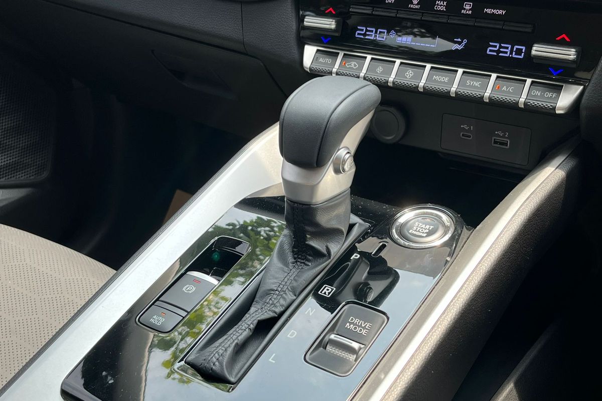 mobil matik, mobil matik bekas, Jangan Terkecoh Odometer, Begini Cara Cek Kondisi Mobil Matik Bekas