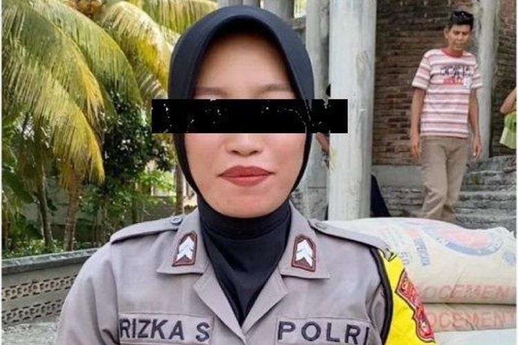 Brigadir Esco Fasca Rely, Brigadir Esco, briptu rizka sintiani, briptu rizka, brigadir esco tewas, Briptu Rizka Sintiani tersangka, Briptu Rizka tersangka pembunuhan suami, Dalih Briptu Rizka saat Brigadir Esco Hilang: Pergi ke Dukun untuk Cari Suami, Pengakuan Briptu Rizka Soal Dukun, Kecurigaan Keluarga Korban kepada Briptu Rizka, Penemuan Jasad Brigadir Esco, Penetapan Tersangka Briptu Rizka, Dugaan Adanya Pelaku Lain