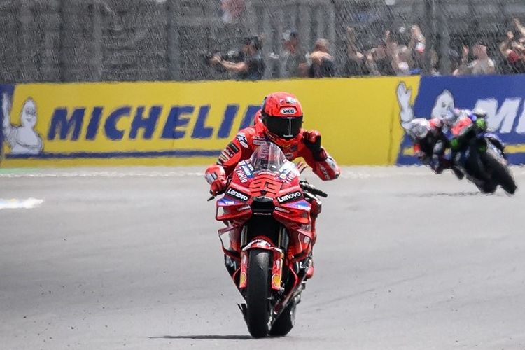 MotoGP, francesco bagnaia, balap motor, Davide Tardozzi, Ducati Mulai Gerah dengan Performa Bagnaia