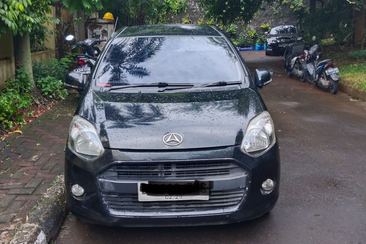 Mobil LCGC, Daihatsu Ayla, irit bahan bakar, Daihatsu ayla, mobil lcgc, pengalaman pemilik, Keunggulan dan Kekurangan Daihatsu Ayla dari Pemiliknya