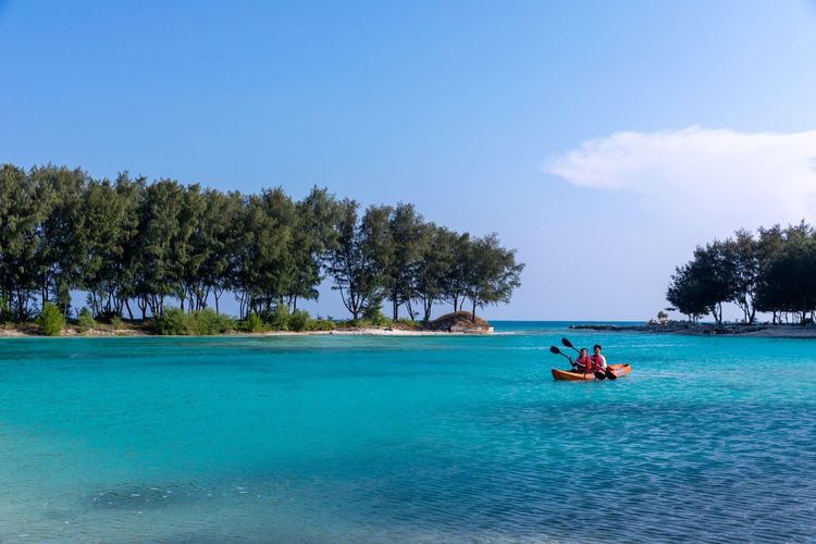 Kementerian Pariwisata, Kepulauan Seribu, Pulau Pramuka, Kemenpar, Pulau Tidung, island hopping, Wisata Jakarta, pulau harapan, Pulau Ayer, Surga Tropis Dekat Jakarta, Ini 5 Pulau Wajib Kunjungi untuk Island Hopping di Kepulauan Seribu, 1. Pulau Ayer, 2. Pulau Tidung, 3. Pulau Pramuka, 4. Pulau Harapan, 5. Pulau Pelangi