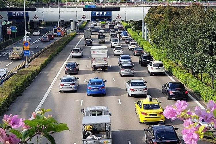 Malaysia, Singapura, Jepang, lawan arah, Indonesia, sanksi, Lawan Arah di Jepang Bisa Denda Rp 100 Juta, di Indonesia cuma Rp 500.000