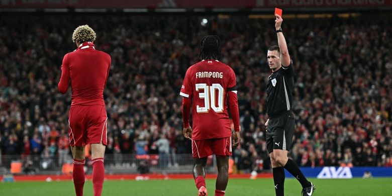 Liga Inggris, Liverpool, Southampton, Piala Liga Inggris, Carabao Cup, Hugo Ekitike, Arne Slot, Carabao Cup 2025-2026, Komentar Arne Slot Soal Kartu Merah Hugo Ekitike di Liverpool