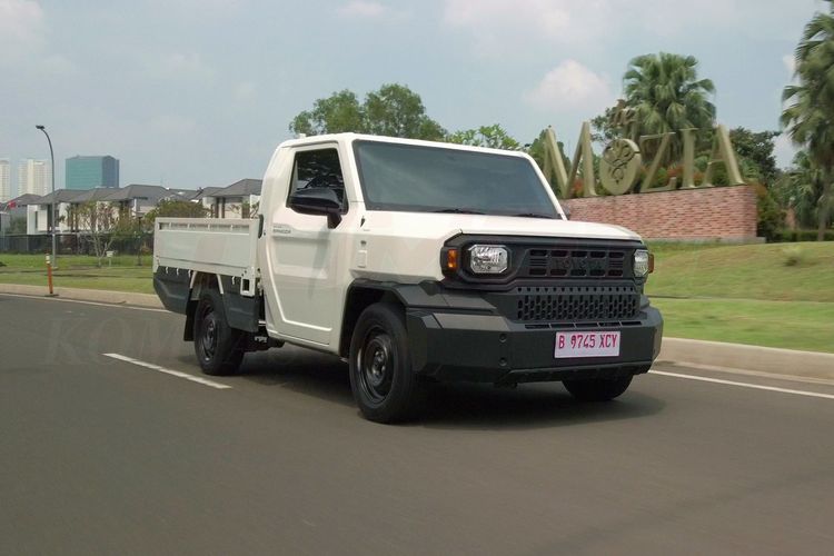 Toyota, Agrinas, pikap, Lampu Mobil, Cegah Silau Lampu Mobil Arah Berlawanan | Toyota Akui Diskusi dengan Agrinas