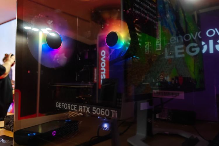 pc gaming, Lenovo, LOQ Tower 26ADR10, Lenovo LOQ Tower 26ADR10, Lenovo Rilis LOQ Tower 26ADR10, PC Gaming dengan Panel Transparan dan Futuristik