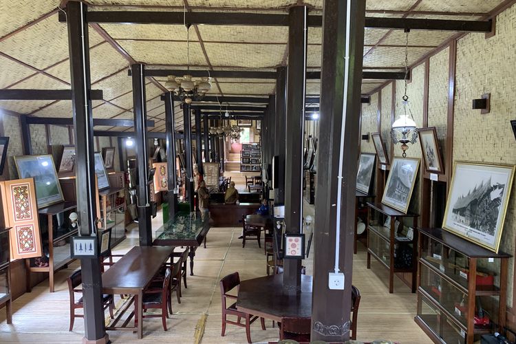 museum bustanil arifin, museum bustanil arifin pdikm kota padang panjang, museum bustanil arifin pdikm, apa saja isi koleksi Museum Bustanil Arifin, harga tiket masuk Museum Bustanil Arifin, Museum Bustanil Arifin, Wisata Sejarah Minang di Padang Panjang
