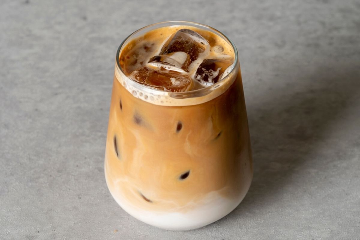 apa itu cafe latte, perbedaan latte dan kopi susu, apakah latte dan kopi susu sama, bahan dan cara membuat latte, Serupa tapi Tak Sama, Apa Bedanya Cafe Latte dan Kopi Susu?