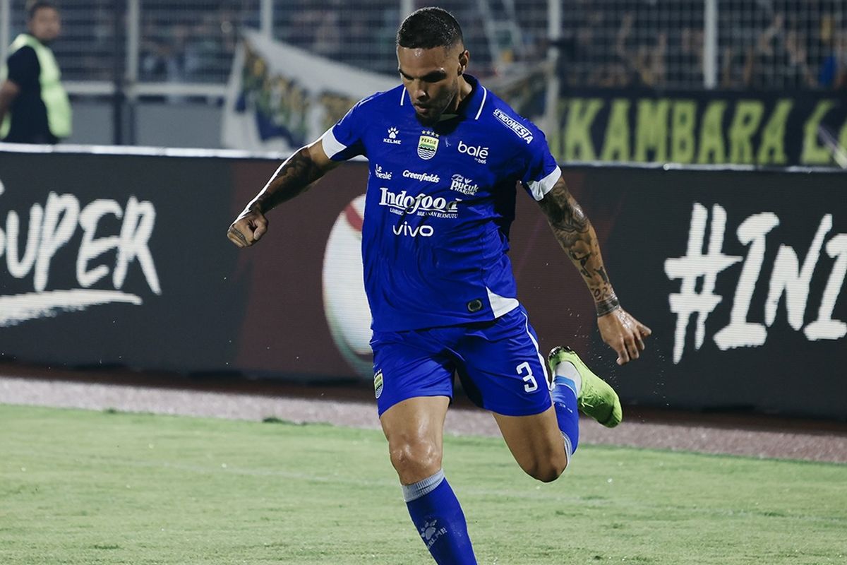 Persib Bandung vs PSIM Yogyakarta, Bojan Hodak, Mauricio Souza, Jadwal Super League 2025-2026, Persib dan Persija Main Hari Ini