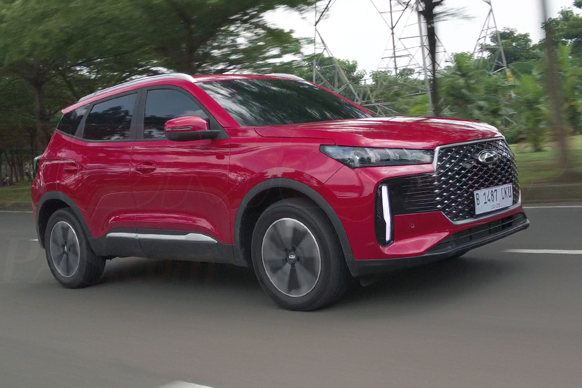 Chery Tiggo Cross CSH, Perang Saudara: Adu Irit Jaecoo J5 EV Vs Chery Tiggo Cross CSH