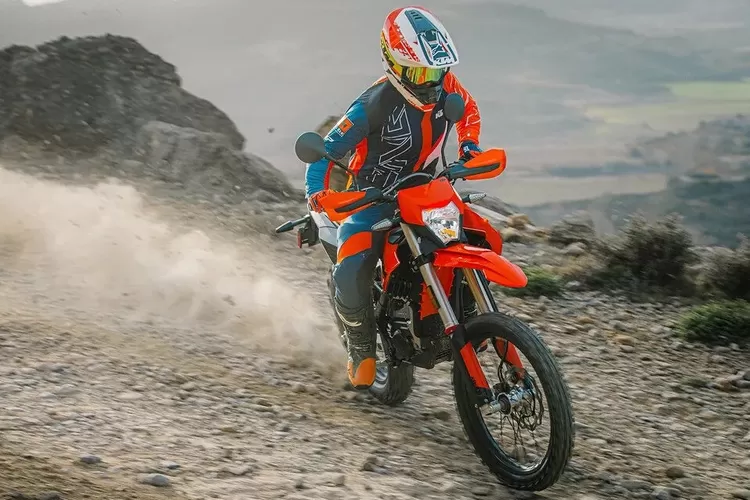 motor listrik, Motor Listrik Trail KTM Freeride E: Sekali Cas Bisa Main 3 Jam