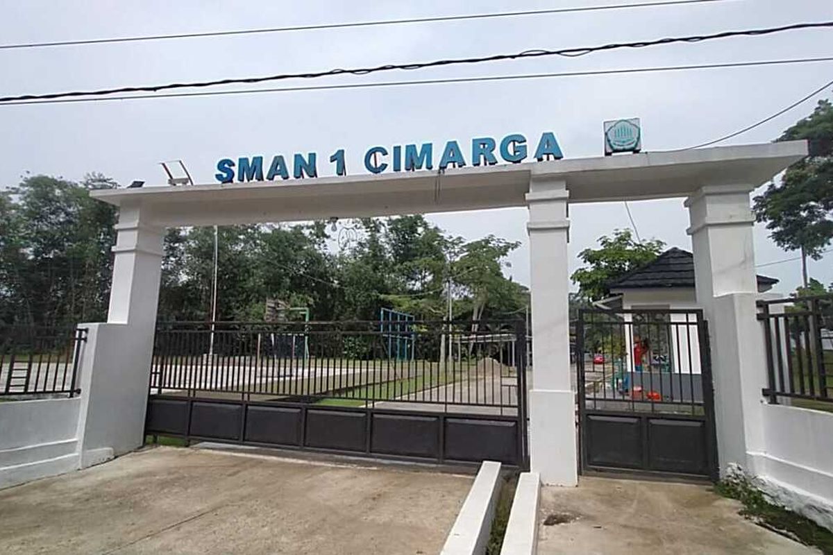 Banten, siswa ditampar, Lebak, SMAN 1 Cimarga, kepsek tampar siswa merokok, Duduk Perkara Kepala SMAN 1 Cimarga Tampar Siswa hingga Dilaporkan ke Polisi