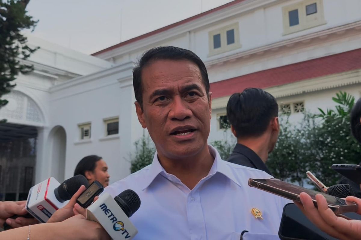 Amran Sulaiman, Jakarta, Beras Oplosan, beras oplosan, kasus beras oplosan, Kasus Beras Oplosan Terungkap, Pemerintah Soroti Pelanggaran Standar Mutu, Pemeriksaan Ulang Libatkan Kepolisian dan Kejaksaan, Beras Oplosan Beredar di Minimarket dan Supermarket, Empat Produsen Besar Resmi Berstatus Penyidikan, Presiden Prabowo: Ini Penipuan dan Pidana