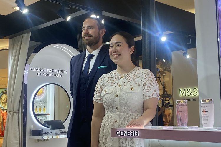 Rambut rontok, rambut rontok, diagnosis rambut, hair expert, cara mengatasi rambut rontok, cara merawat rambut rontok, cara merawat rambut rontok parah, cara merawat rambut rontok dan kering, Cara Merawat Rambut Rontok, Awali dengan Diagnosis Kondisi Rambut
