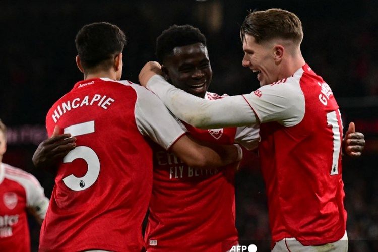 Arsenal, Liga Inggris, Man City, hasil Liga Inggris, Chelsea, Manchester United, Hasil dan Klasemen Liga Inggris: Man City Kembali Pepet Arsenal, Man City Bawa Pulang 3 Poin, Arsenal Menang Tipis di Emirates Stadium, Hasil Liga Inggris, Klasemen Liga Inggris