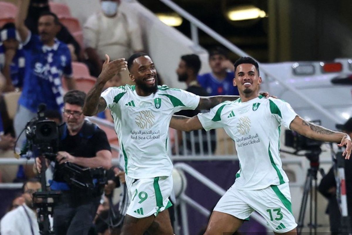 AFC Champions League Elite, Roberto Firmino, Liga Champions Asia, al ahli vs al hilal, Hasil Al Hilal Vs Al Ahli 1-3: Gol Firmino dan Ivan Toney Berbuah Tiket Final