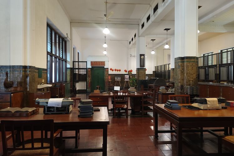 Museum Bank Mandiri ada apa saja, museum bank mandiri dimana, museum bank mandiri buka jam berapa, museum bank mandiri tiket, museum bank mandiri jakarta, panduan ke museum bank mandiri, Panduan Lengkap ke Musuem Bank Mandiri, Simak Sebelum Berkunjung, Panduan lengkap ke Museum Bank Mandiri, Cara berkunjung ke Musuem Bank Mandiri, Cara ke Museum Bank Mandiri naik KRL, Spot Menarik di Museum Bank Mandiri